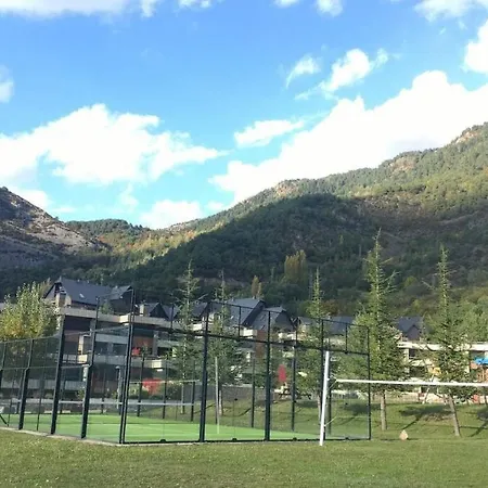 Atico En El Pirineo Aragones 潘蒂科萨